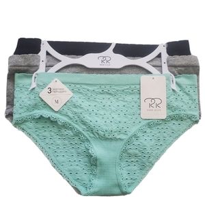 3 Pair Rene Rofe Seamless Hip Hugger Panties